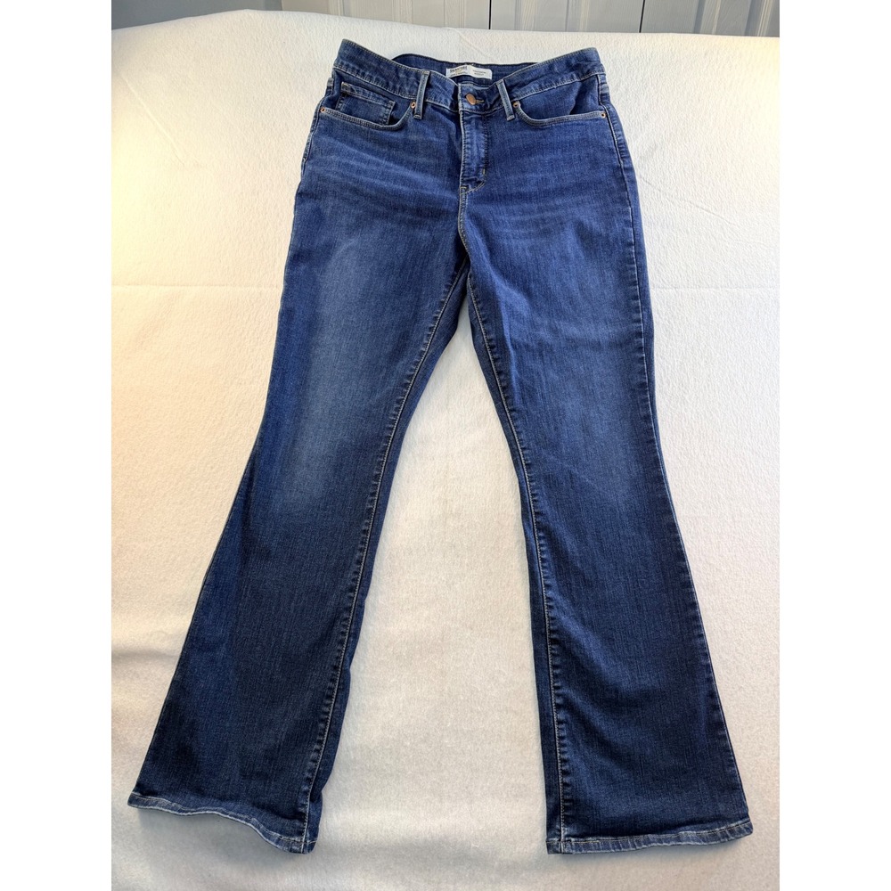 Signature by Levi Strauss Totally Shaping Bootcut Jeans Dark Wash Blue Sz 32